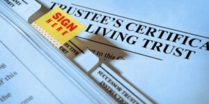 10 tips for choosing the right living trust attorney