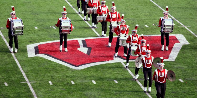Iconic Super Bowl Halftime Shows: A Look at the Most Memorable Performances