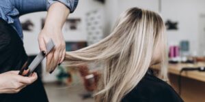 how to choose the right hair salon software for your business