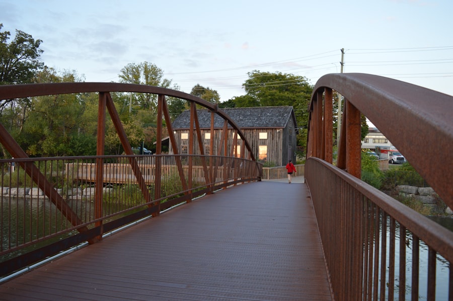 W88Page Photo urban park walking